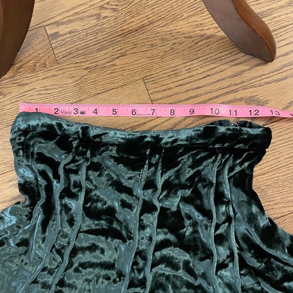 Club Monaco Crushed Velvet Pleated Green Skirt - Picture 12 of 13